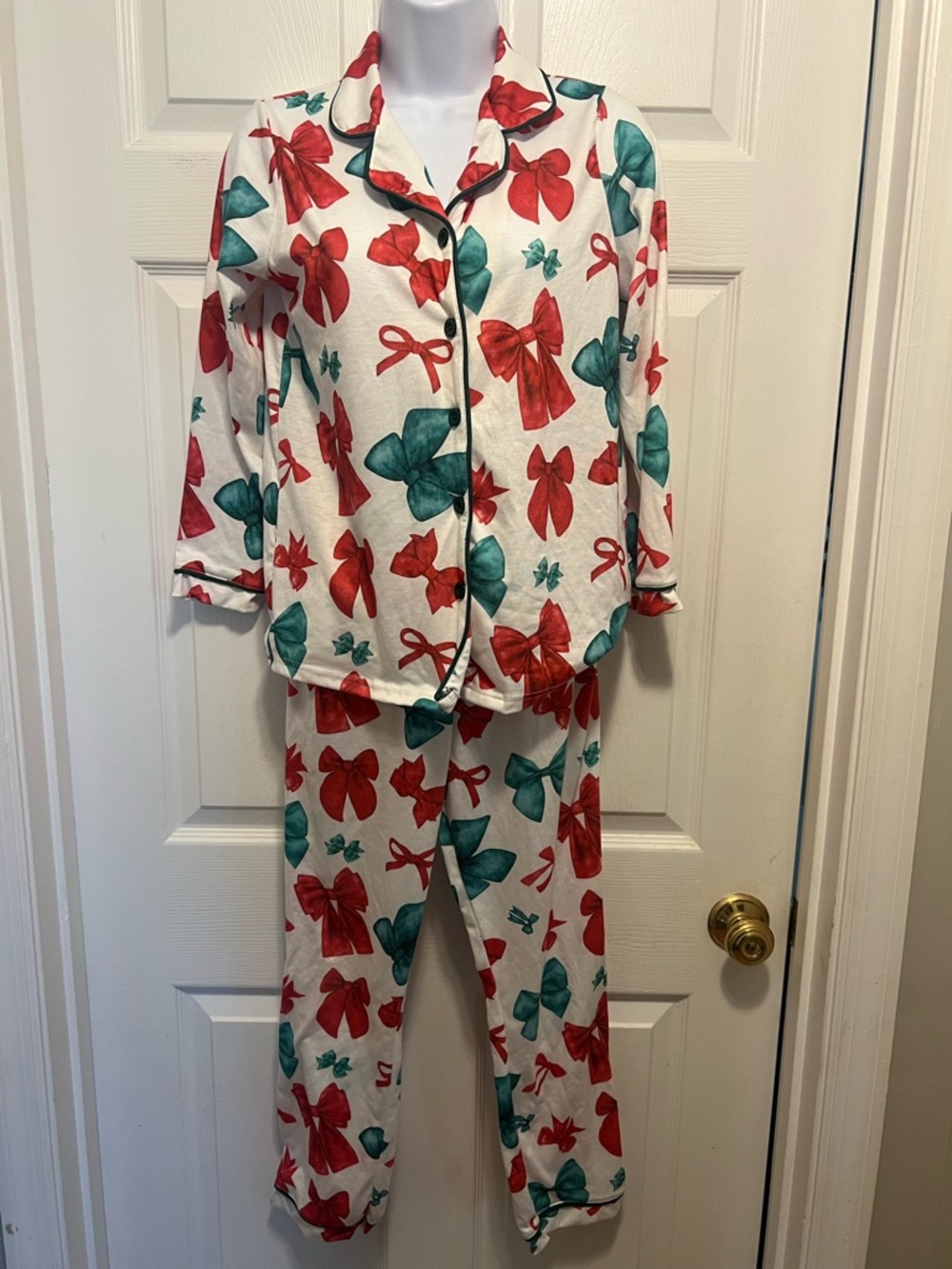 Cozy Kids Pajama Set with Red & Teal Bow Print